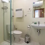 The Golden Nest - 3 Bedroom Family Mountain *
