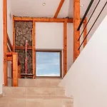 דירה The Golden Nest - 3 Bedroom Family Mountain