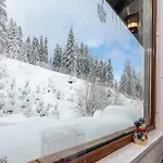 The Golden Nest - 3 Bedroom Family Mountain Pamporovo