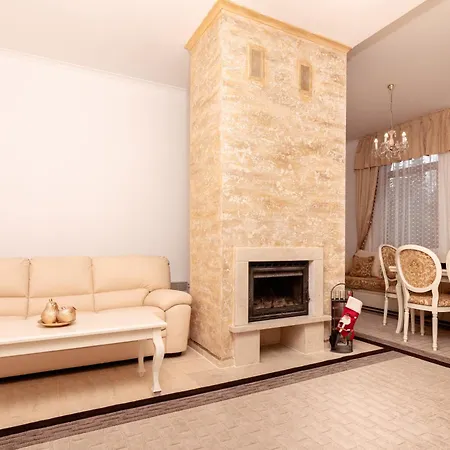 Apartment The Golden Nest - 3 Bedroom Family Mountain *
