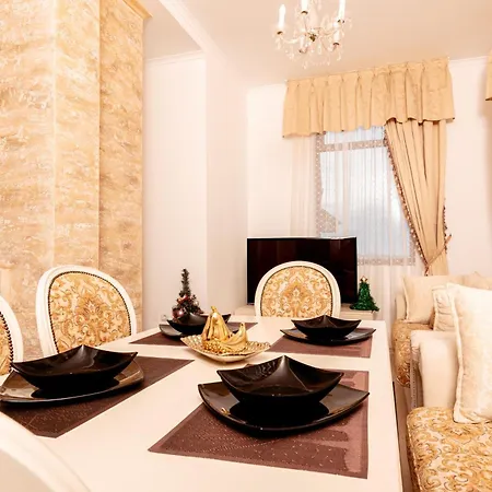 The Golden Nest - Luxury Appartement