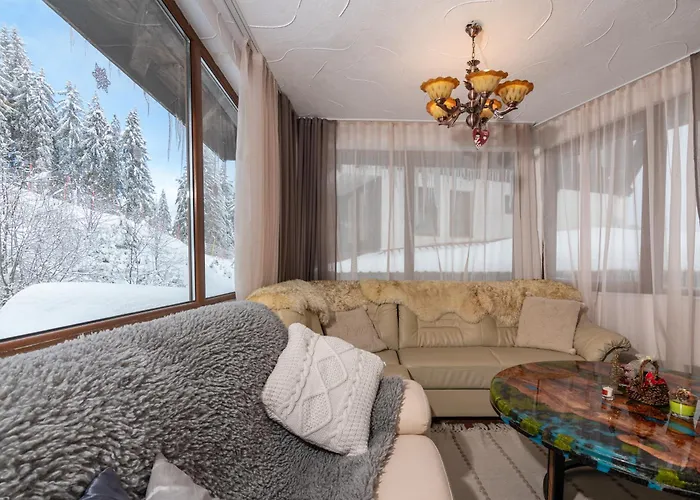 The Golden Nest - 3 Bedroom Family Mountain * Pamporovo