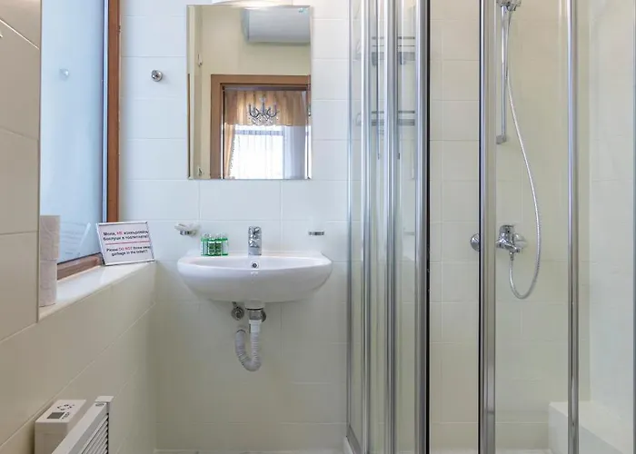 The Golden Nest - 3 Bedroom Family Mountain *